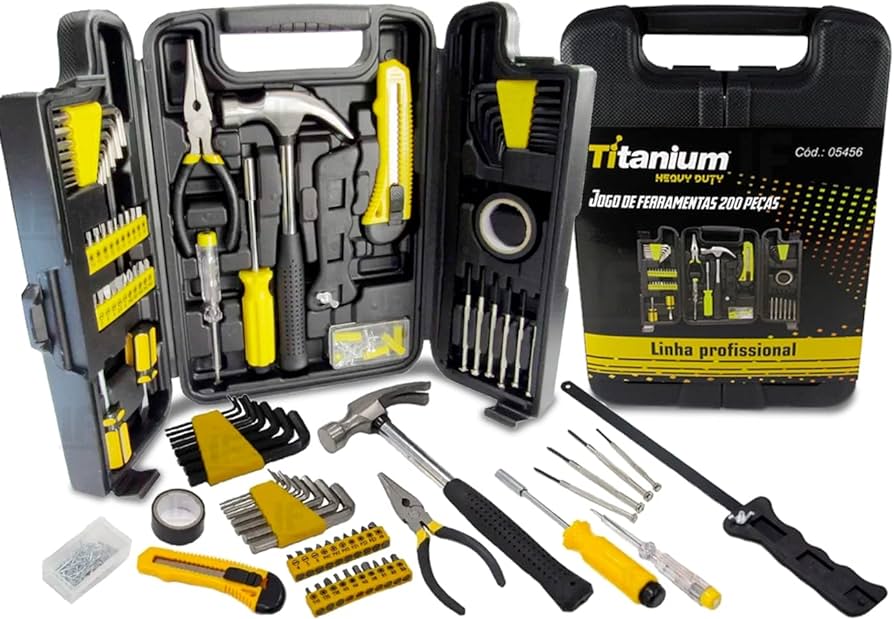 Jogo de Ferramentas Titanium 5456 com 200 Peças e Maleta : Amazon.com.br: Ferramentas e Materiais de Construção