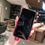 Capinha Transparente Corações Antichoque para iPhone