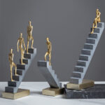 Escultura De Degrau em Degrau - vipzio