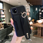 Capinha Transparente Corações Antichoque para iPhone