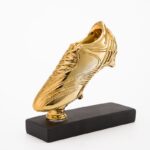 Escultura Chuteira de Ouro - Mardish