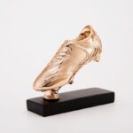 Escultura Chuteira de Ouro - Mardish