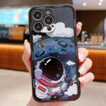 Capinha iPhone Astronauta Moon