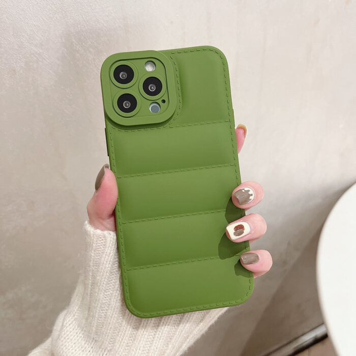 Capinha Puffer Antichoque Silicone iPhone