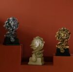 Escultura Leão Dourado em Face 32x19cm - vipzio