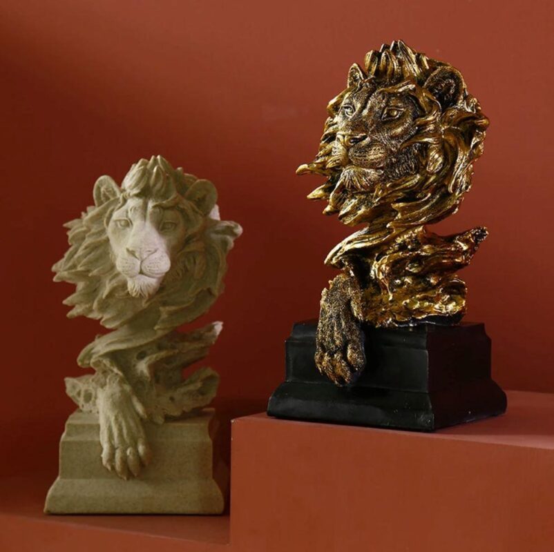 Escultura Leão Dourado em Face 32x19cm - vipzio