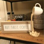 Escultura Spilled Coffee 3D - vipzio