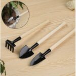 Kit com 3 Ferramentas em madeira para Jardinagem - vipzio