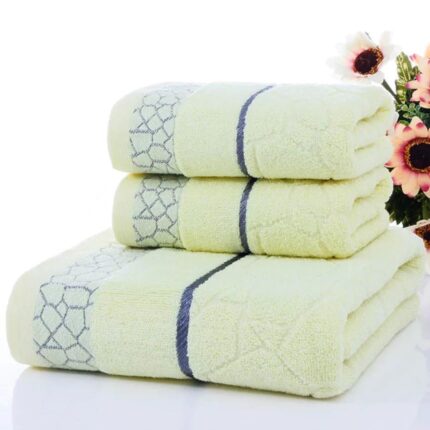 Kit de Toalhas Felicity (3 Peças) - vipzio