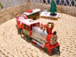 Locomotiva Elétrica Natalina - Brinquedo Decorativo - vipzio