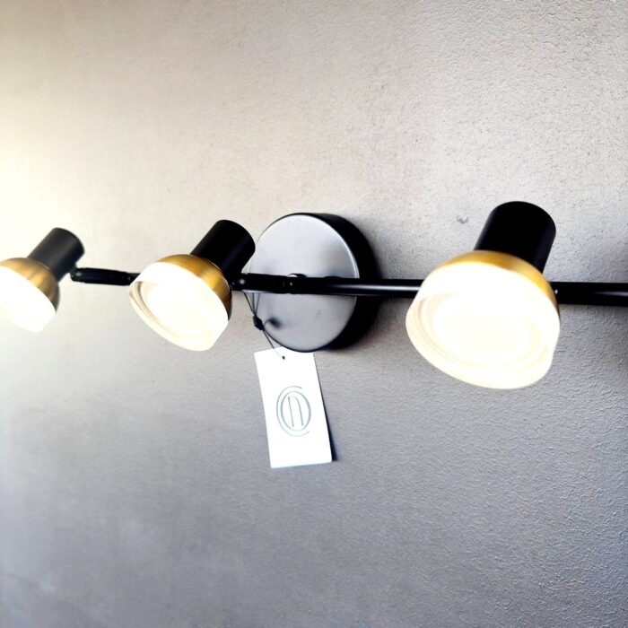 Luminária Articulada Trilho Montana (3 holofotes) - vipzio