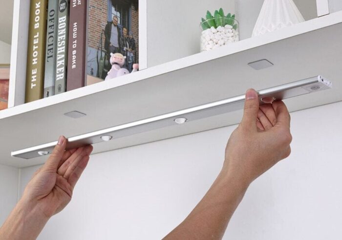 Luminária Tubular Flat com Sensor Led Slim (55 e 40cm) - vipzio