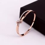 Pulseira Dubai Cravejada com Zircônia banhada a Ouro 18K em Aço Inoxidável - vipzio