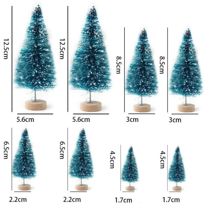 O Mini Árvore de Natal em Pinho para Decoração de Mesa é perfeito para fabricar pequenos cenários festivos e juntar um toque encantador à sua decoração de Natal. Com oito peças de tamanhos diferentes, essas árvores de pinho em miniatura são ideais para mesas, prateleiras e outros espaços, trazendo o espírito natalino para qualquer envolvente.