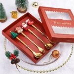 Conjunto de Talheres Decorativos de Natal VipZio - Edição Exclusiva O Conjunto Restrito de Talheres Decorativos de Natal é uma verdadeira obra de arte que traz sofisticação e charme para as suas celebrações. Com acabamentos refinados e detalhes meticulosamente elaborados, cada peça reflete o espírito natalino, transformando sua mesa em um envolvente elegante e hospitaleiro.