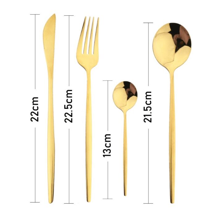 O Faqueiro Sofisticado 24 Peças Aço Inoxidável VipZio é um conjunto refinado e completo, ideal para atender às suas necessidades em ocasiões especiais. Com um design elegante e ergonômico, leste faqueiro combina com diferentes estilos de decoração, proporcionando venustidade, praticidade e conforto à sua mesa.